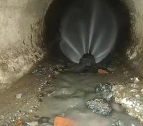翁田镇市政管道清淤